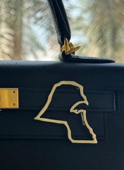ERTH Handbag Pin